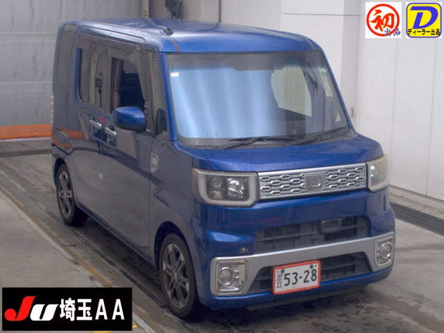 DAIHATSU WAKE