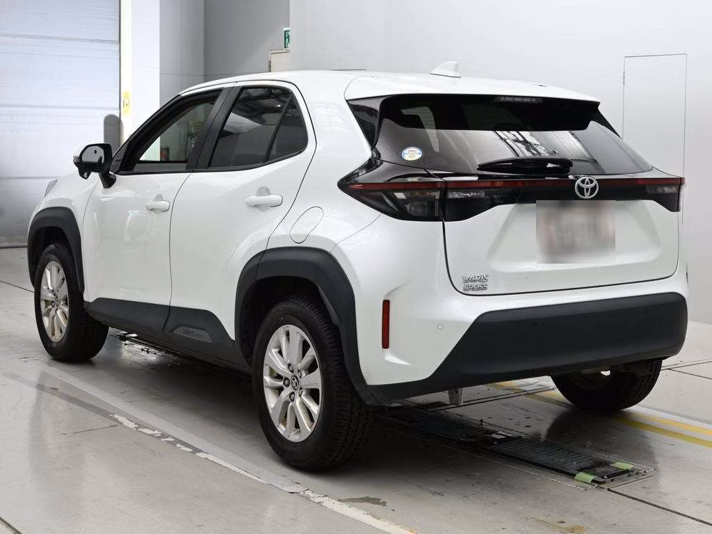 TOYOTA YARIS CROSS