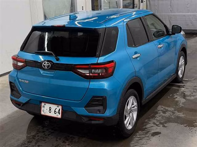TOYOTA RAIZE