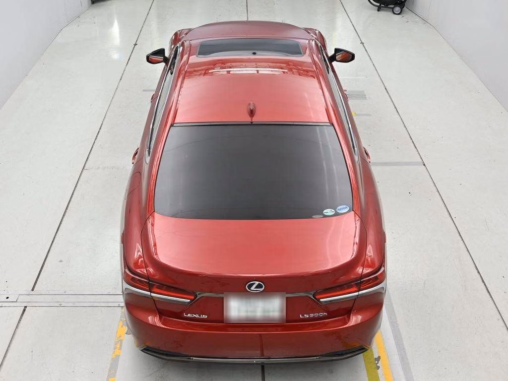 Lexus LS500h
