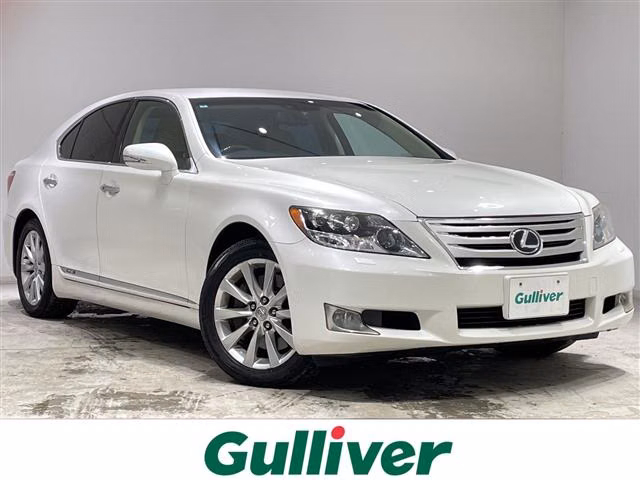 Lexus LS600h