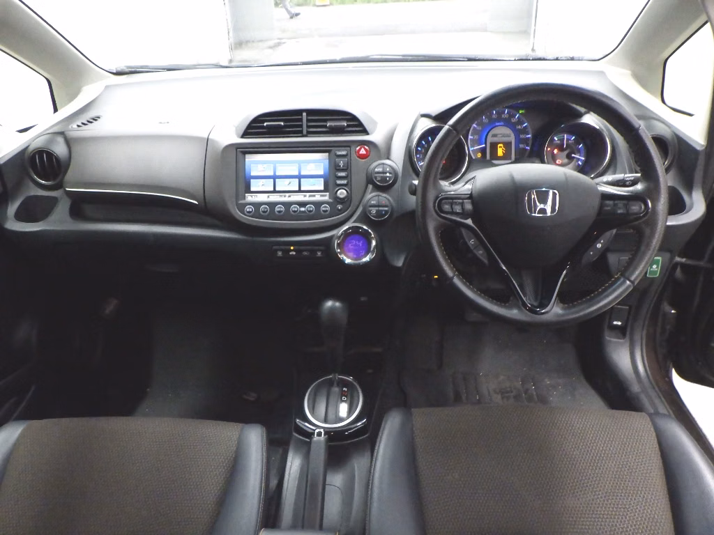 HONDA FIT SHUTTLE