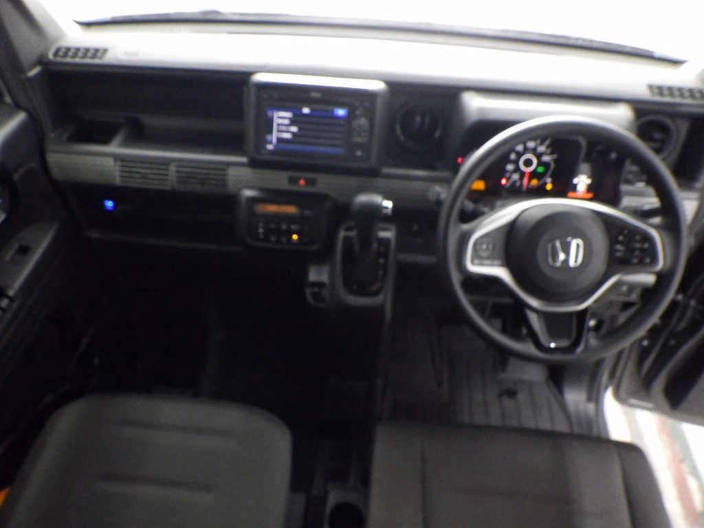 HONDA N-VAN