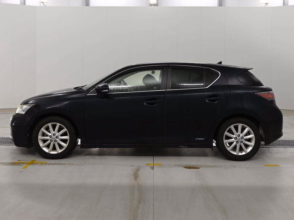LEXUS CT200H