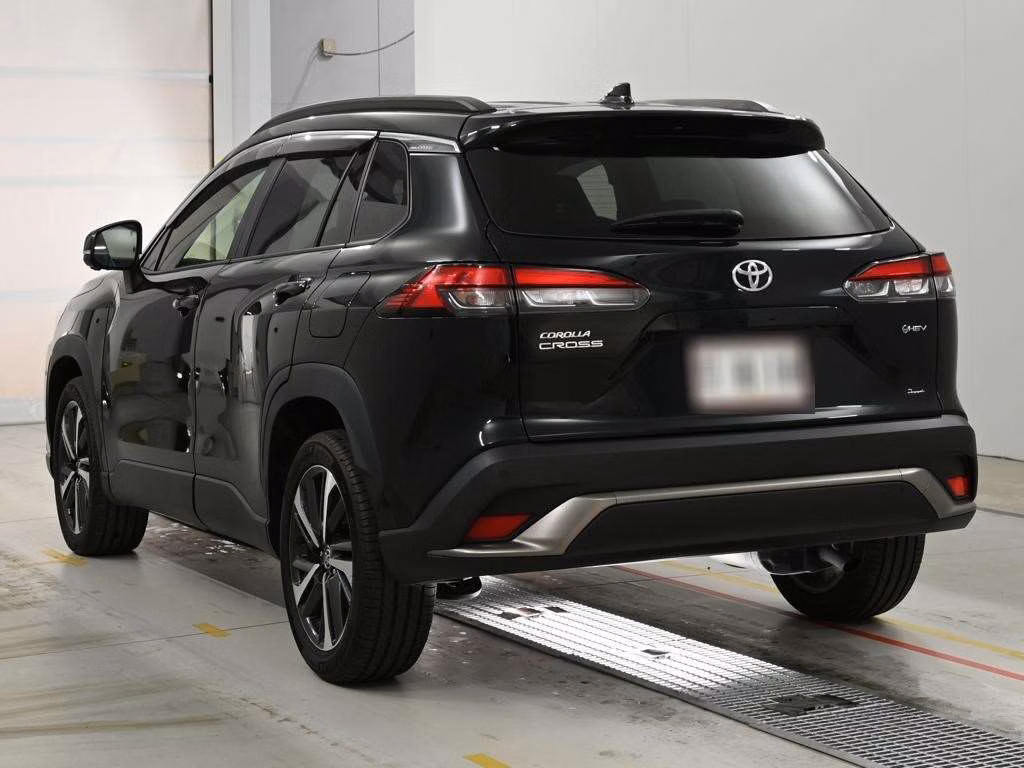 TOYOTA COROLLA CROSS
