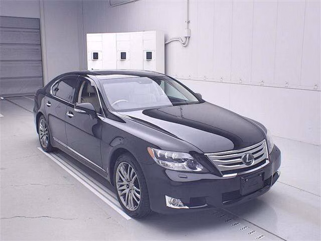 LEXUS LS600H