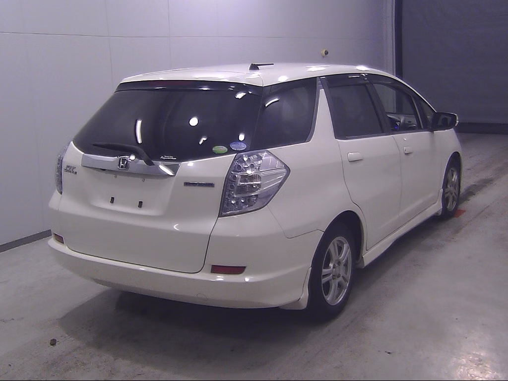 HONDA FIT SHUTTLE