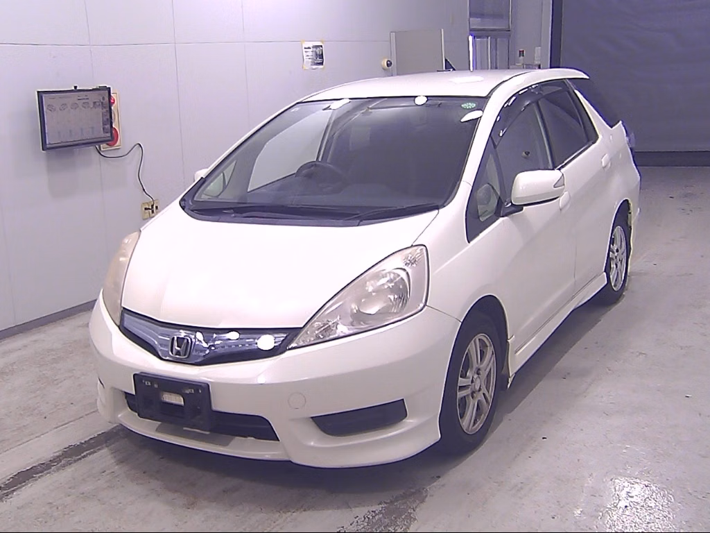 HONDA FIT SHUTTLE