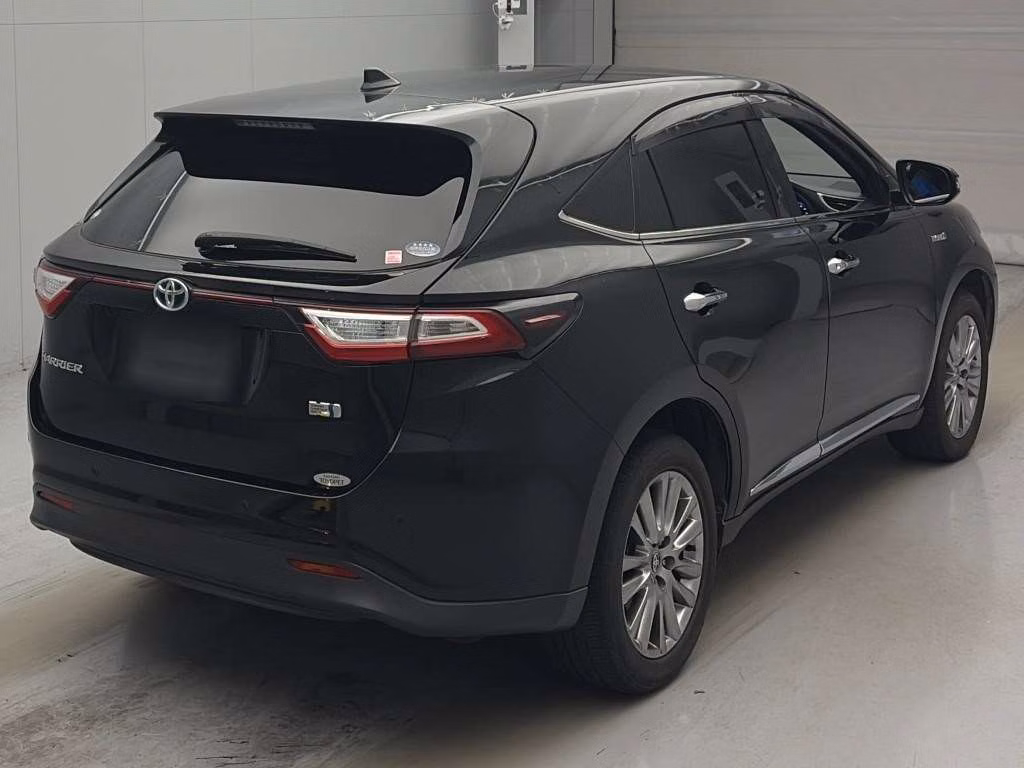 TOYOTA HARRIER