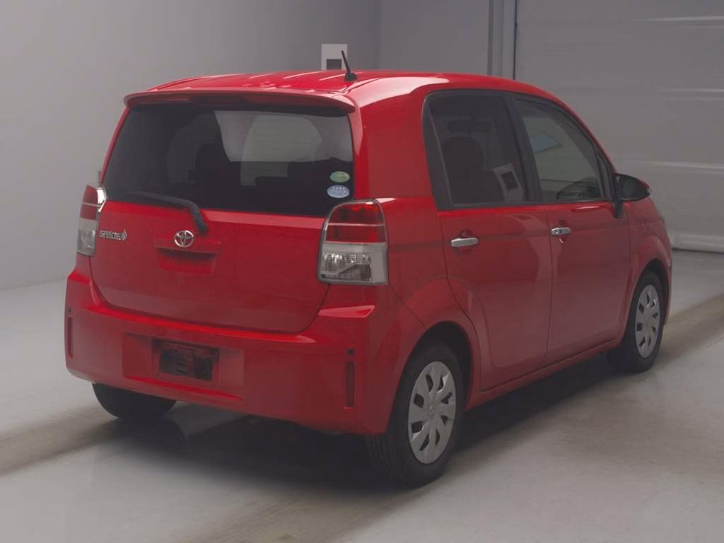 TOYOTA SPADE