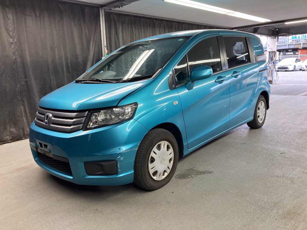 HONDA FREED SPIKE