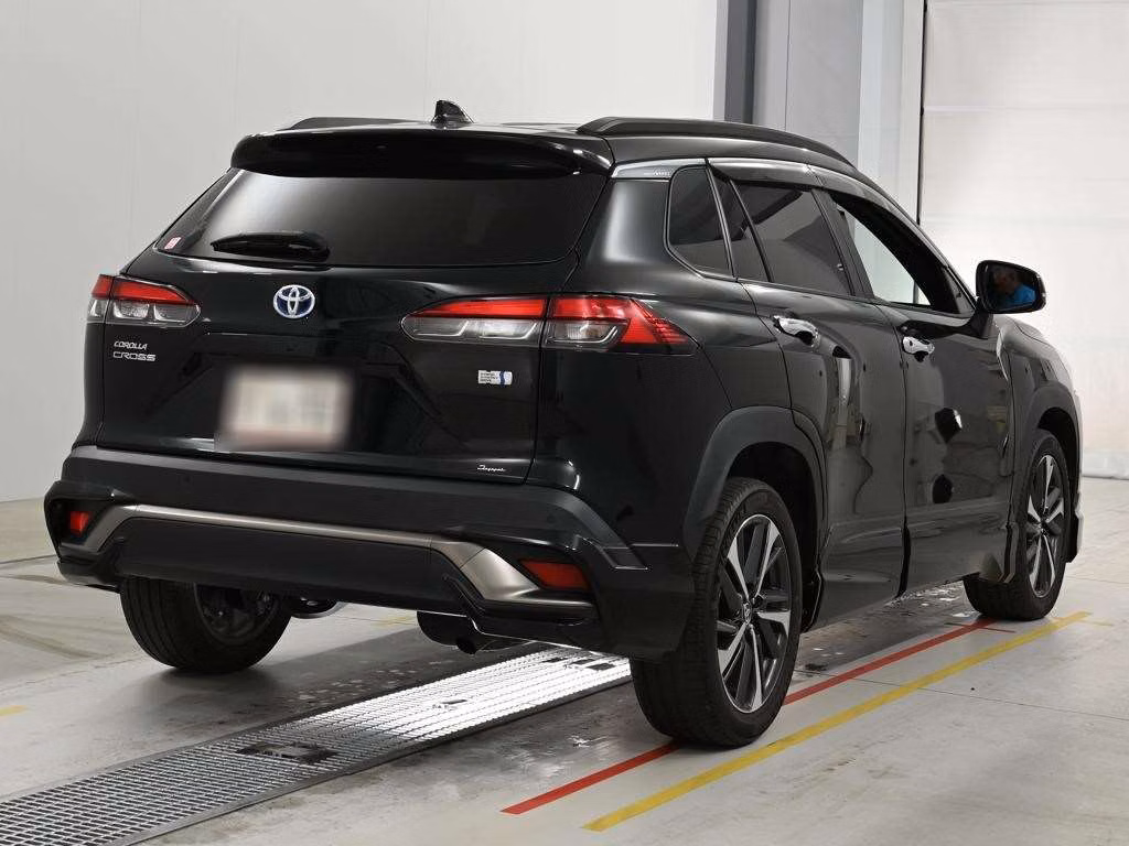 TOYOTA COROLLA CROSS