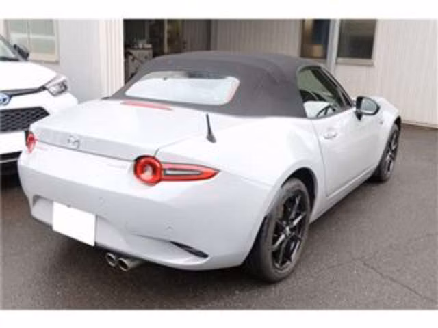 MAZDA ROADSTER