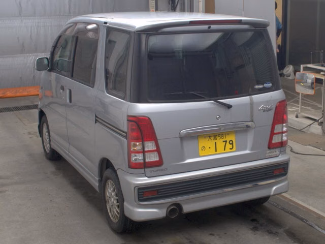 DAIHATSU ATRAI