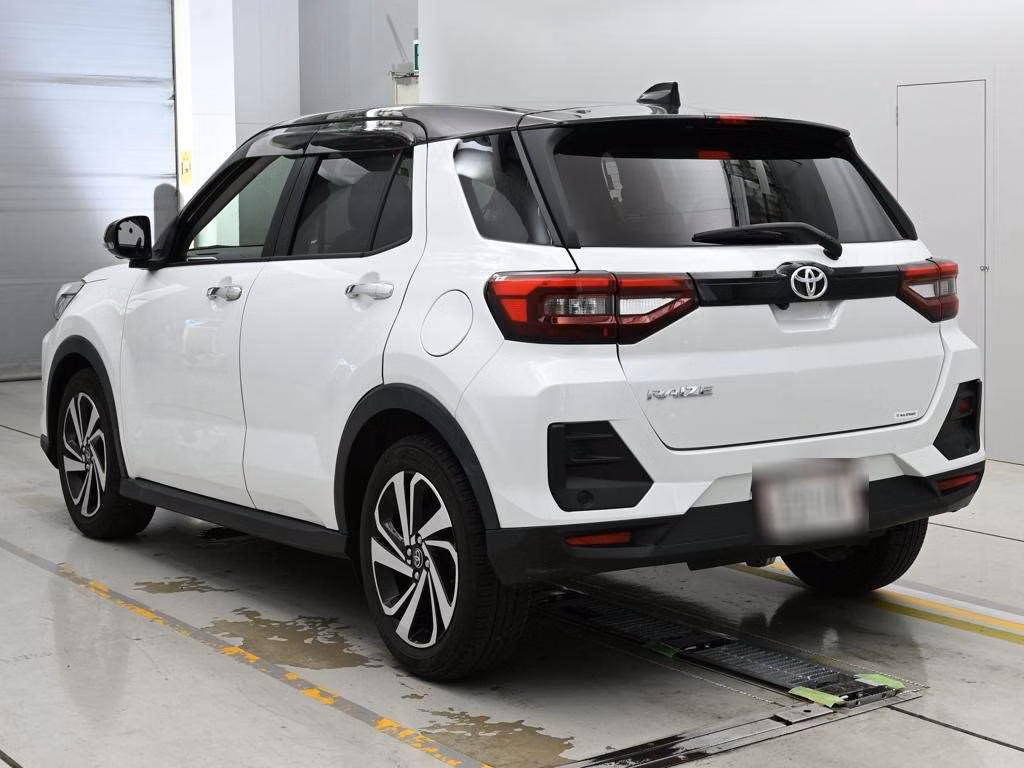 TOYOTA RAIZE
