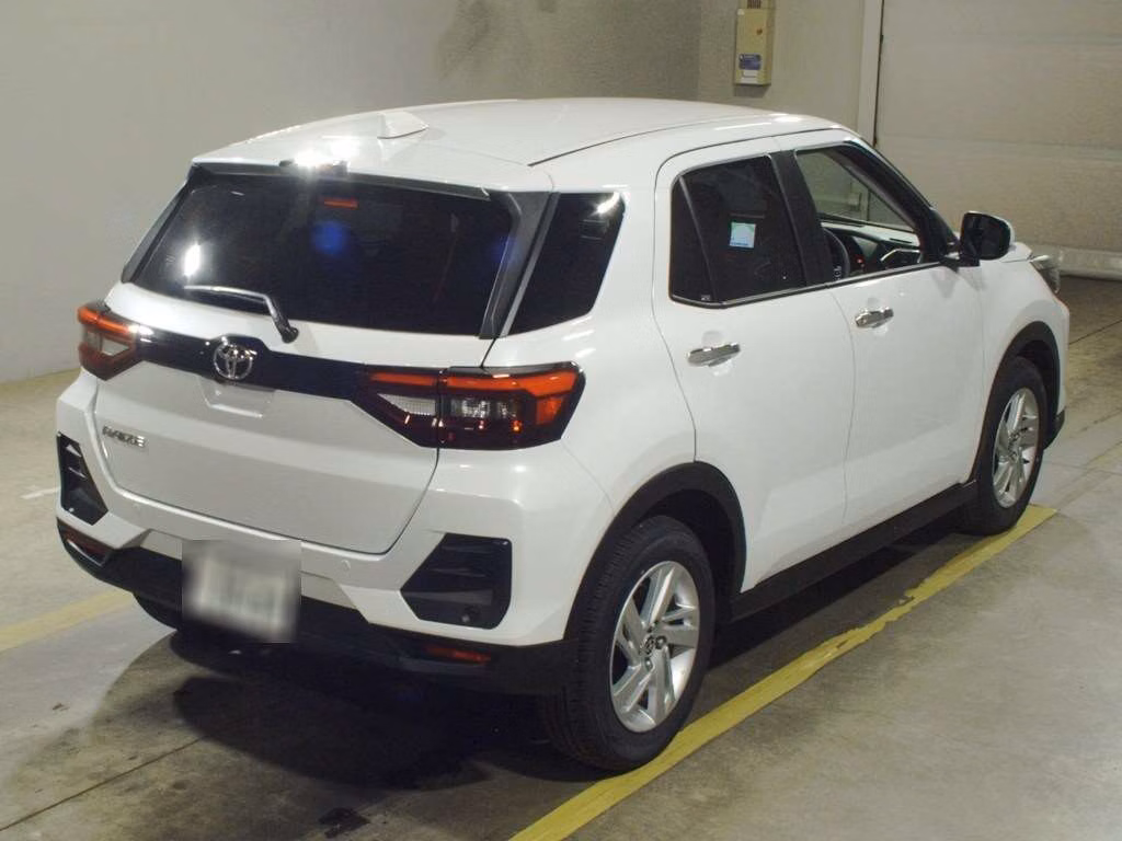 TOYOTA RAIZE
