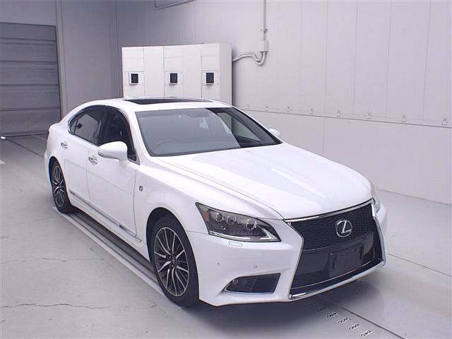 LEXUS LS600H