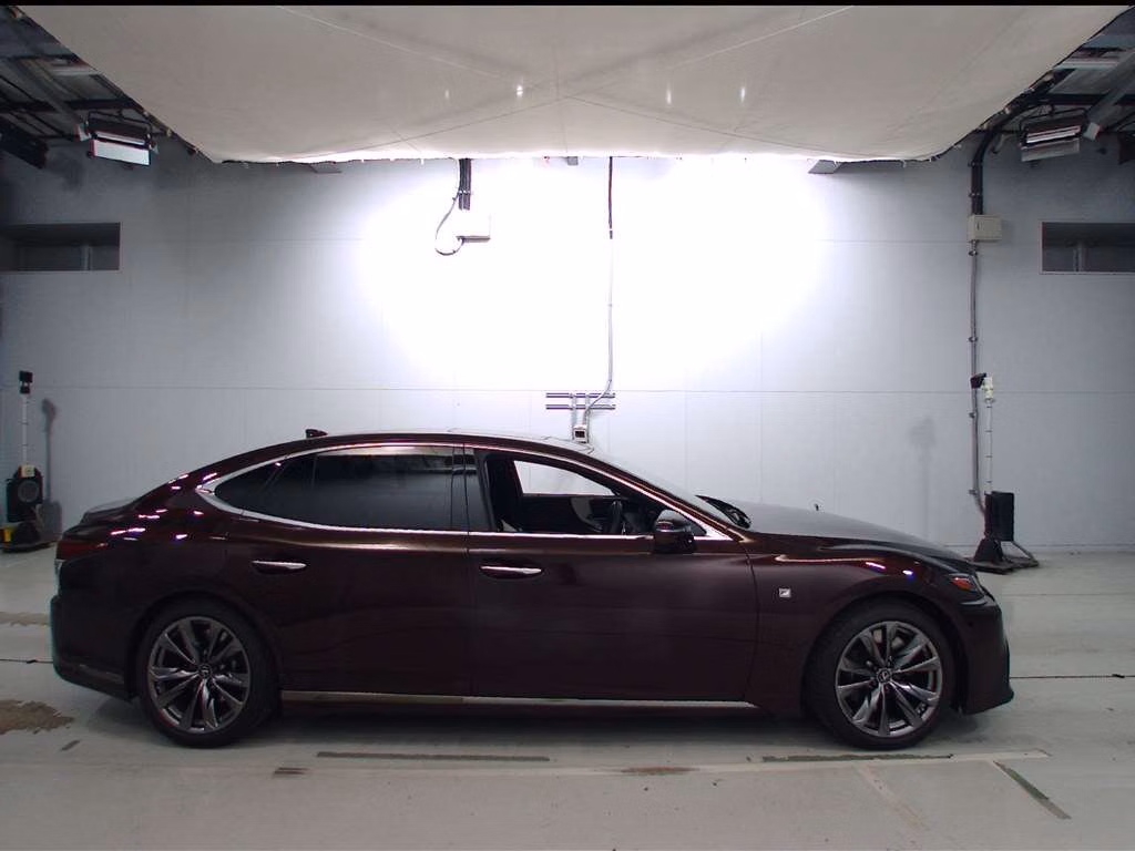 Lexus LS500