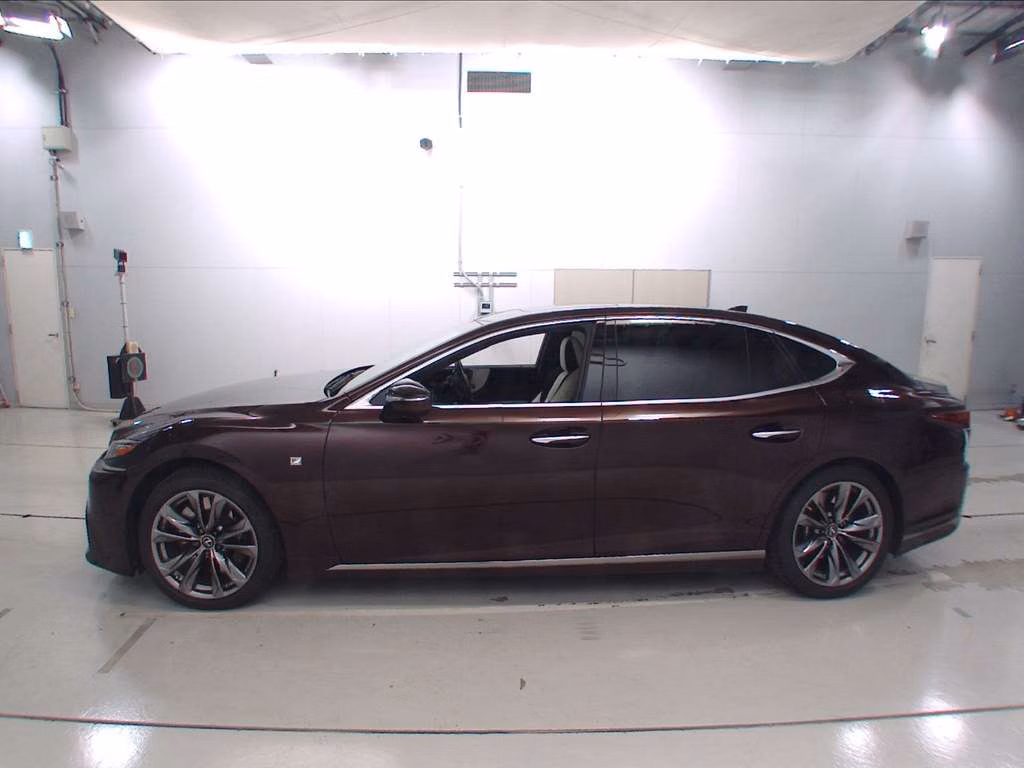 Lexus LS500