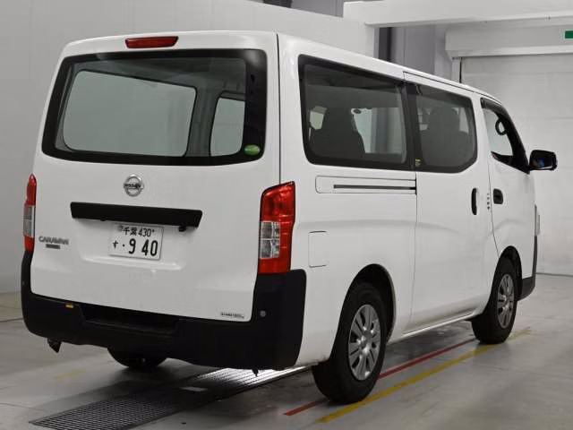 NISSAN NV350 CARAVAN