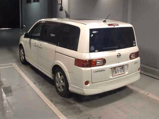 NISSAN LAFESTA