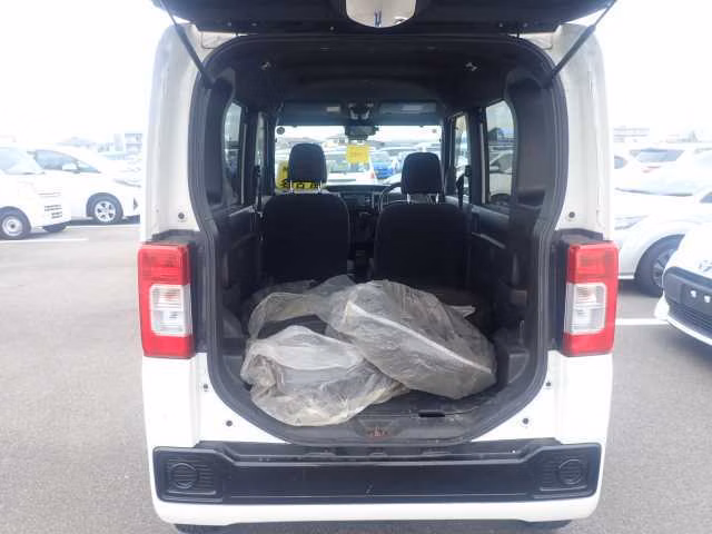 DAIHATSU HIJET CADDIE