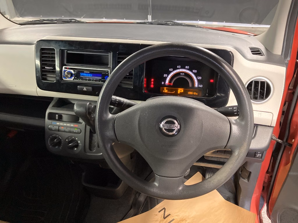 NISSAN MOCO