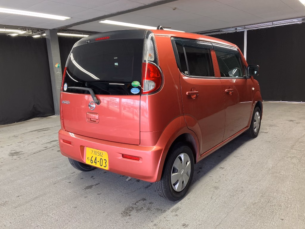 NISSAN MOCO