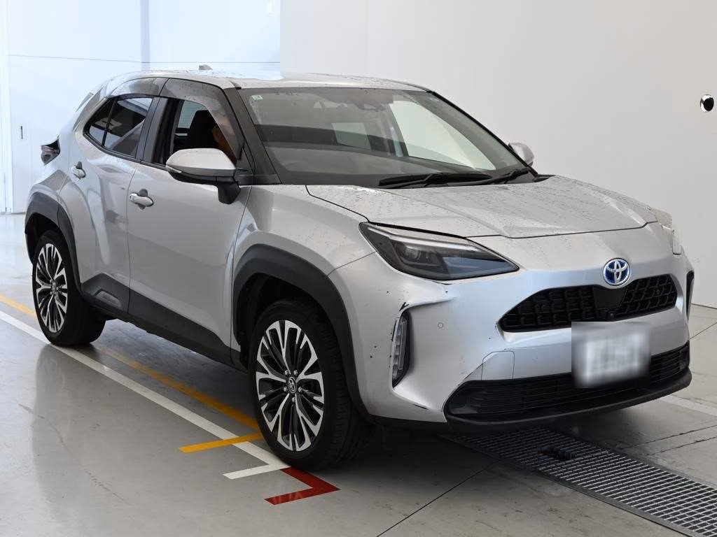 TOYOTA YARIS CROSS