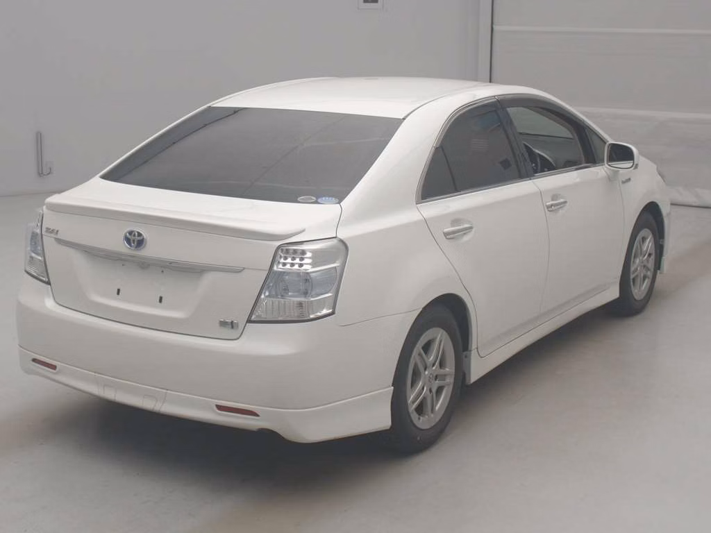 TOYOTA SAI