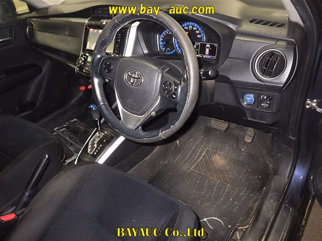 TOYOTA COROLLA FIELDER
