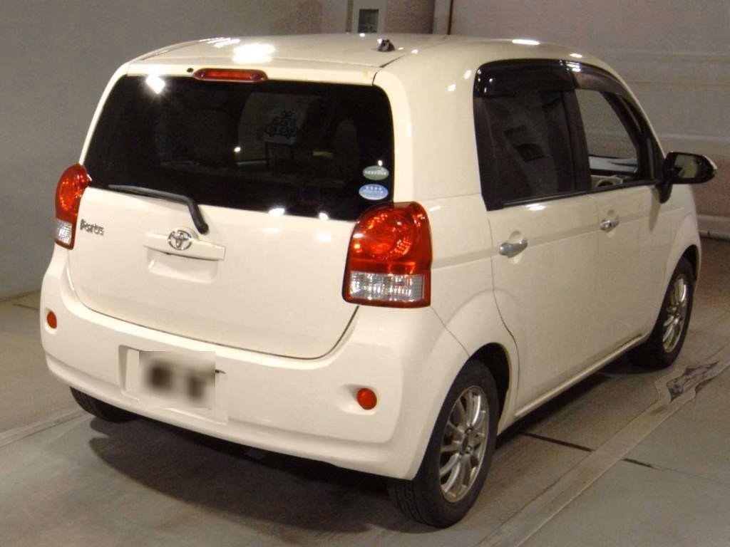 TOYOTA PORTE