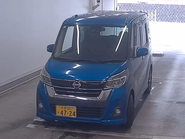 NISSAN DAYZ ROOX
