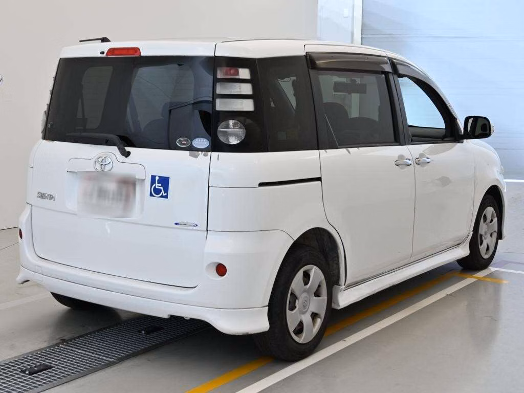 TOYOTA SIENTA