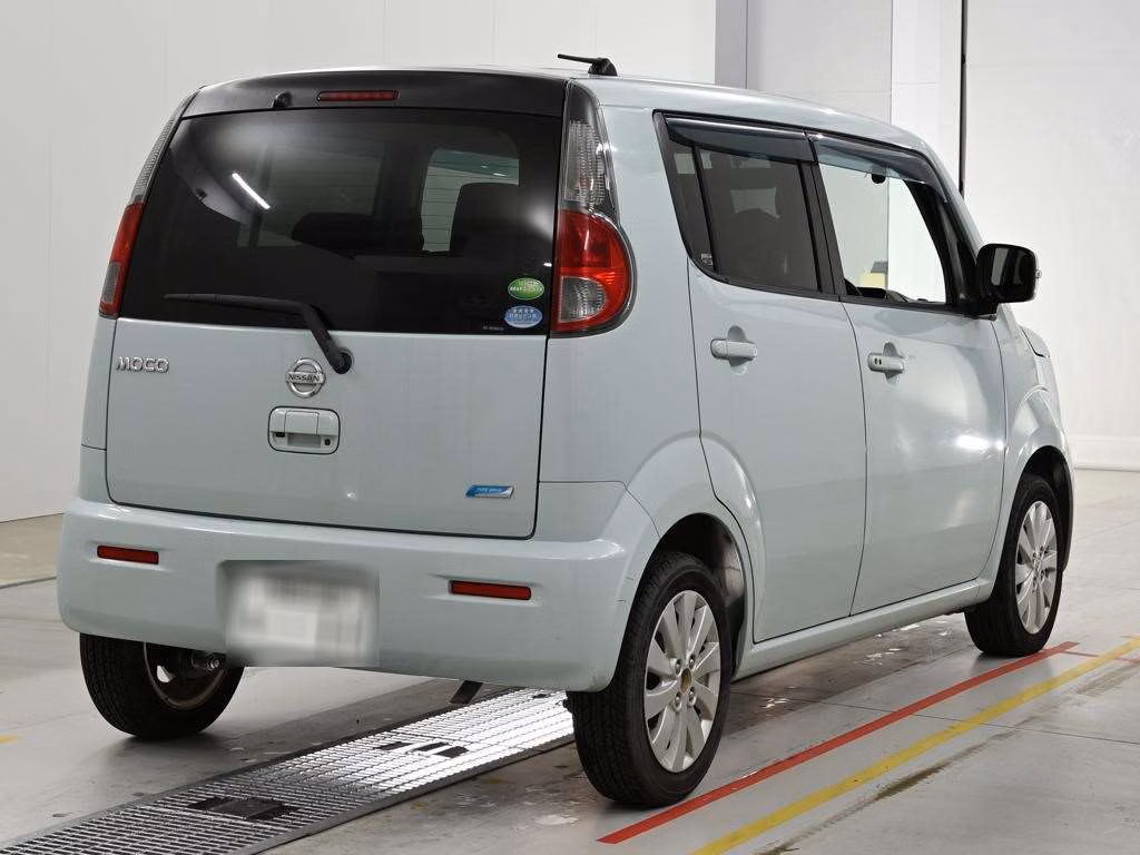 NISSAN MOCO