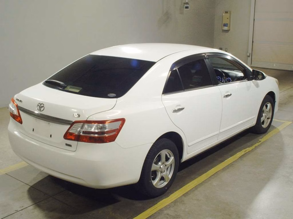 Toyota Premio