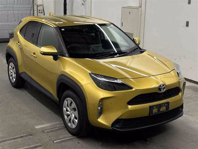 TOYOTA YARIS CROSS