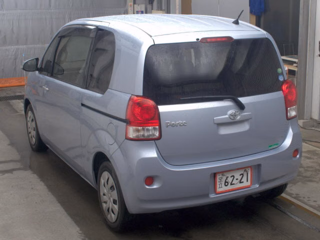 TOYOTA PORTE