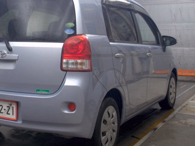TOYOTA PORTE