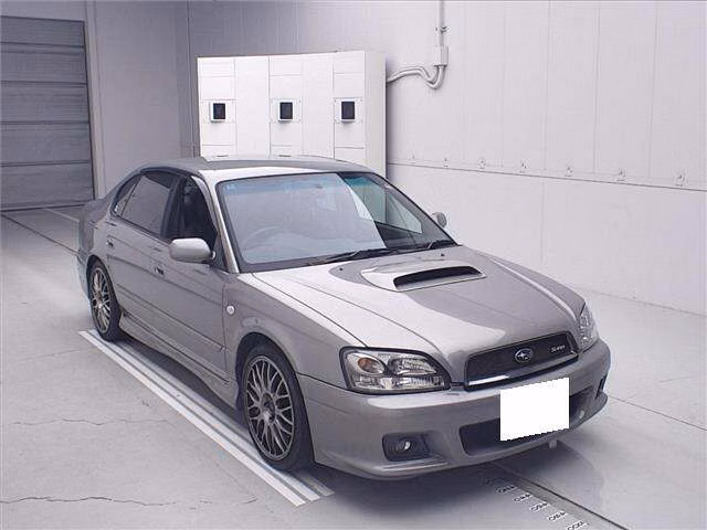 Subaru Legacy B4