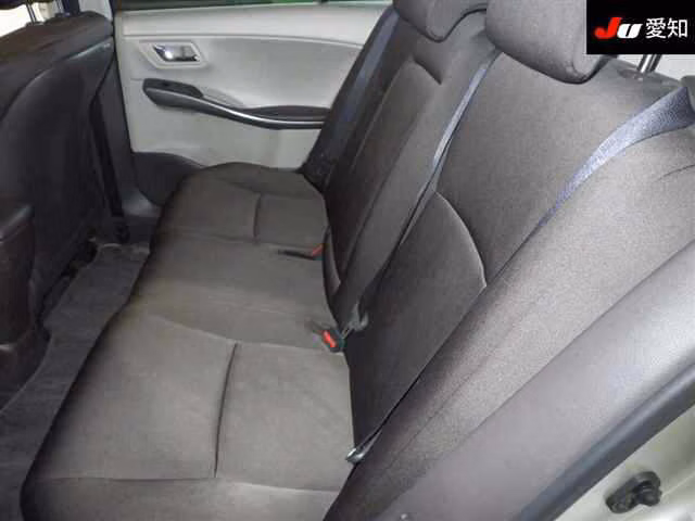 TOYOTA SAI