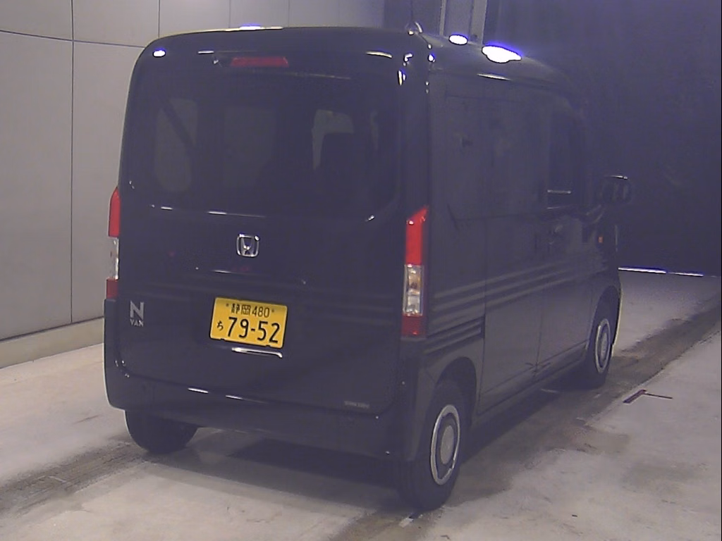HONDA N-VAN