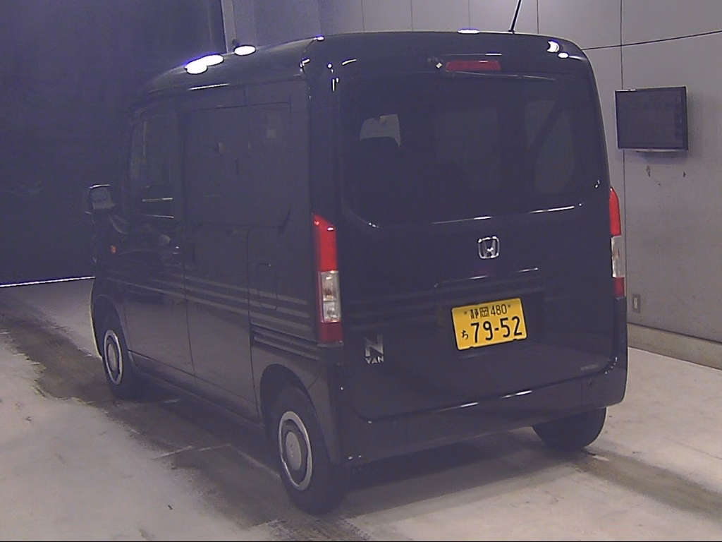 HONDA N-VAN
