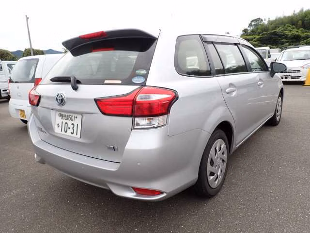 TOYOTA COROLLA FIELDER