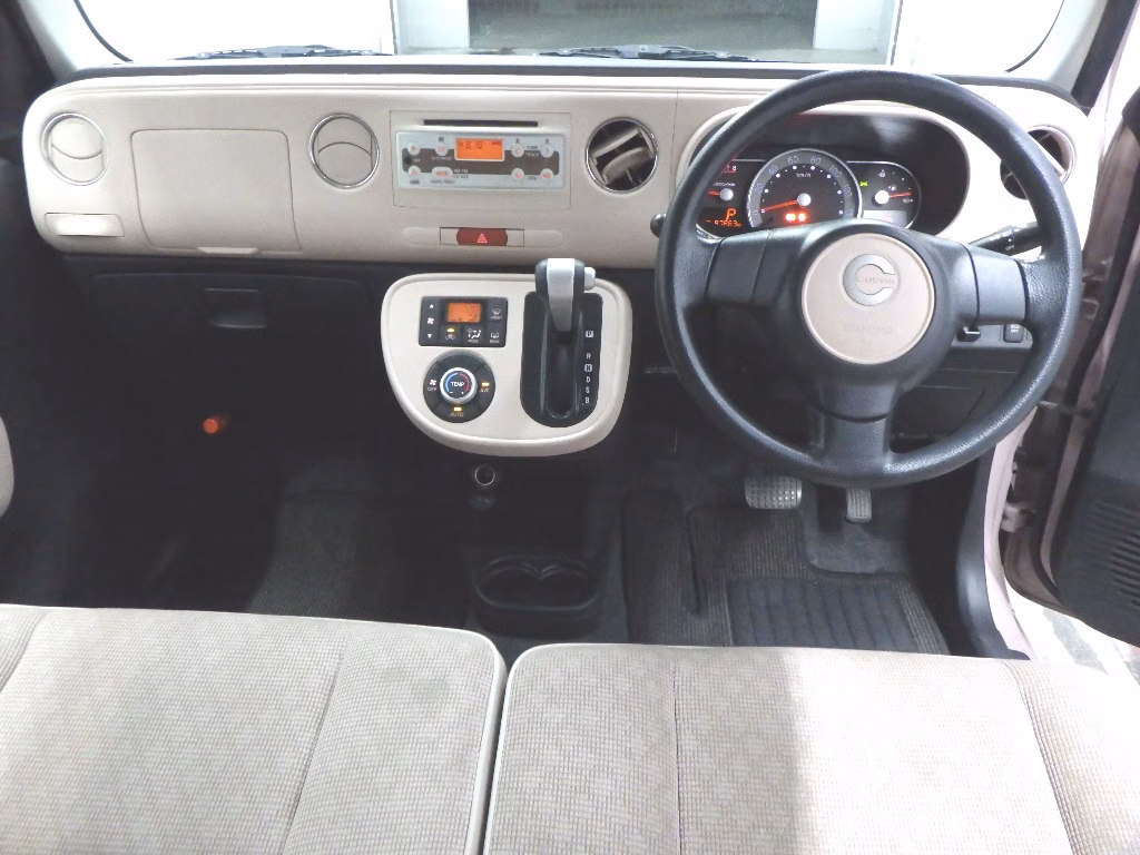 DAIHATSU MIRA COCOA