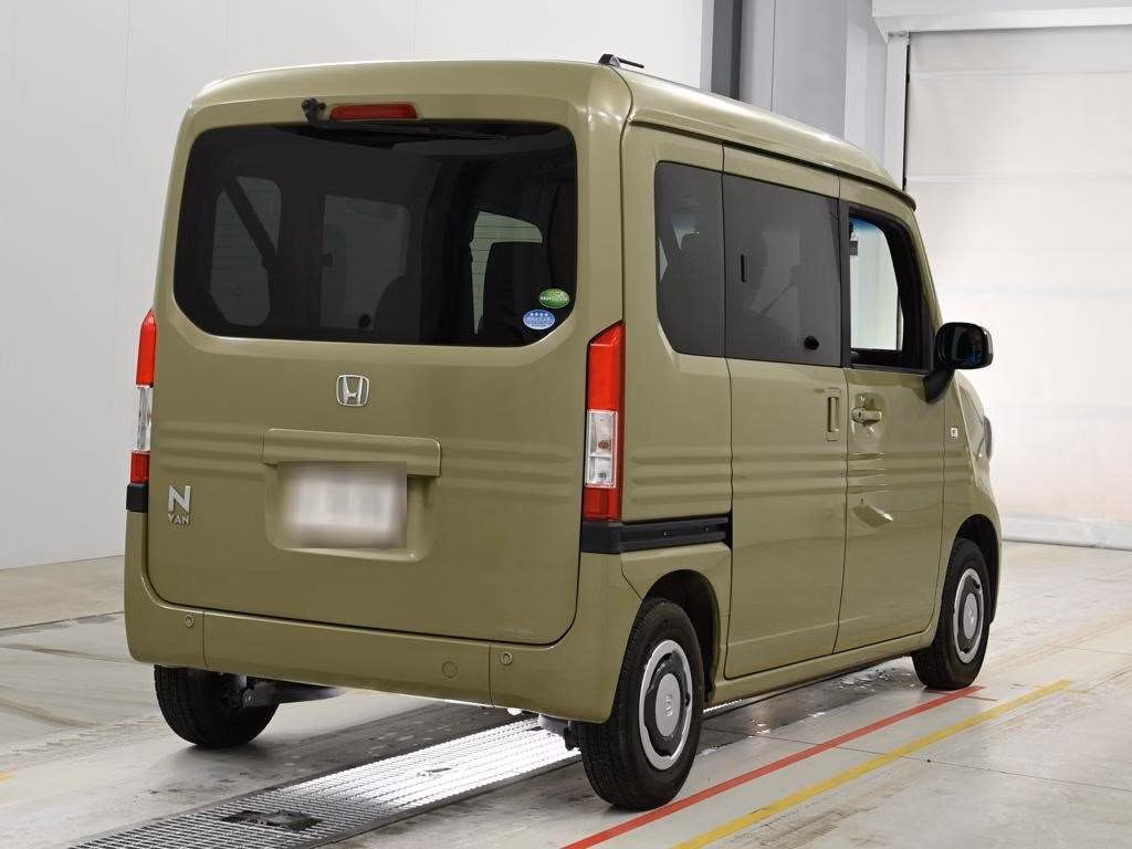 HONDA N-VAN