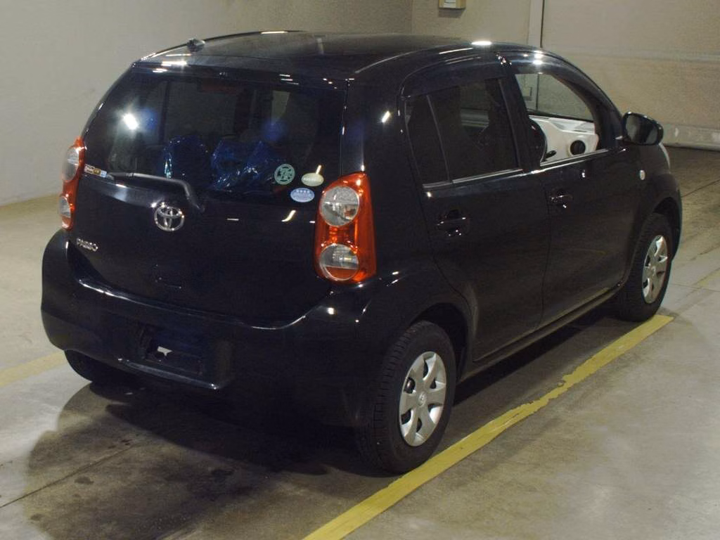 TOYOTA PASSO