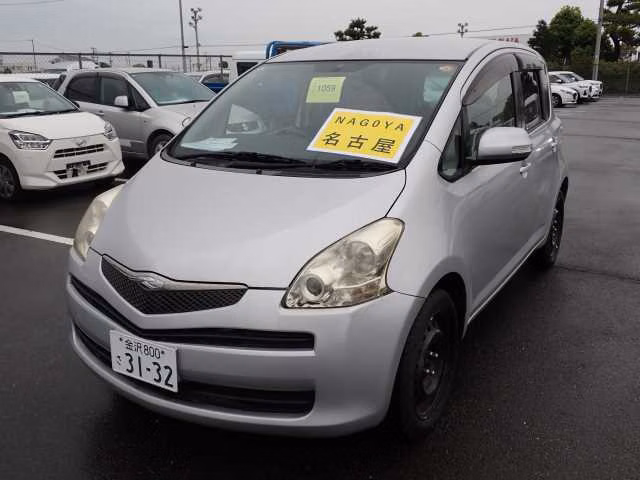TOYOTA RACTIS