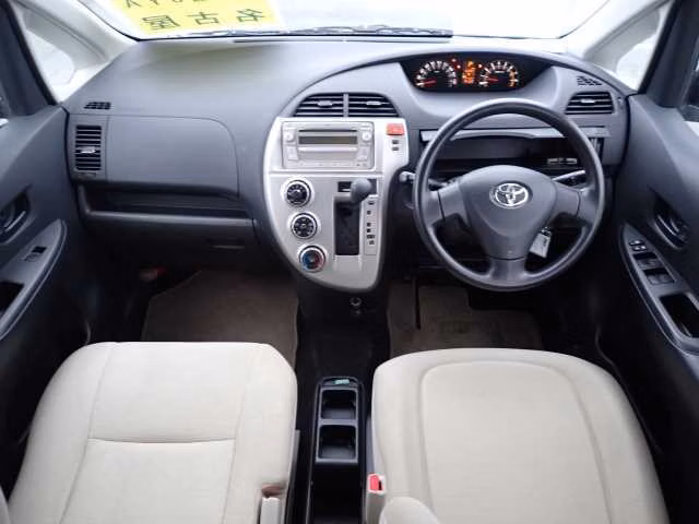TOYOTA RACTIS