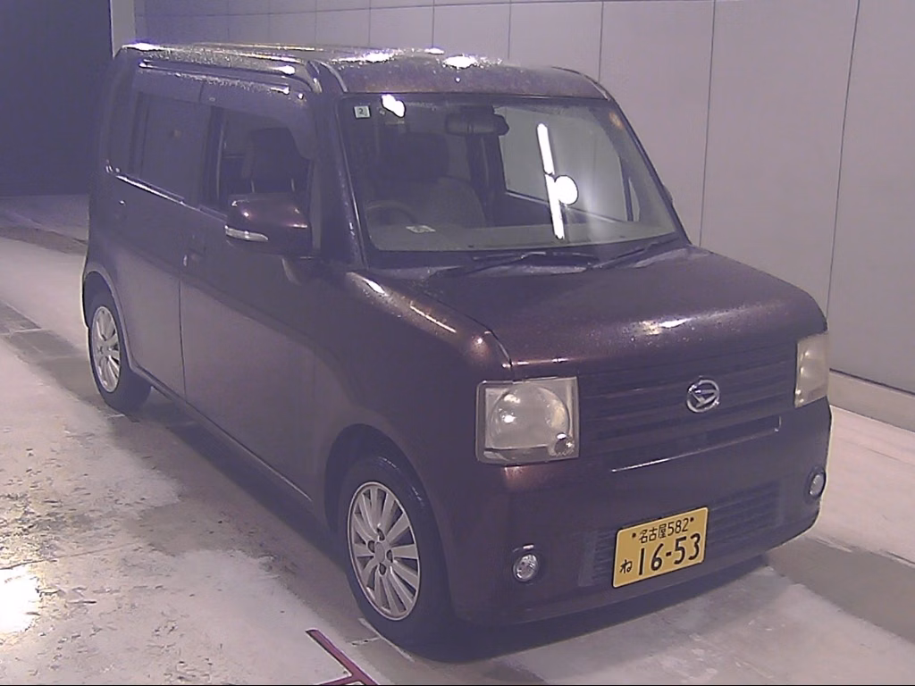 DAIHATSU MOVE CONTE